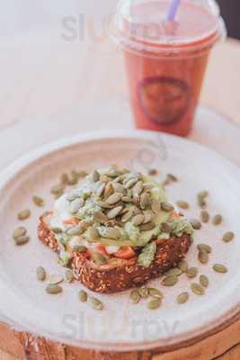 Juicy Avenue Moraleja Green