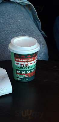 Starbucks Plaza Rio 2