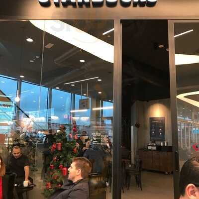 Starbucks Plaza Rio 2