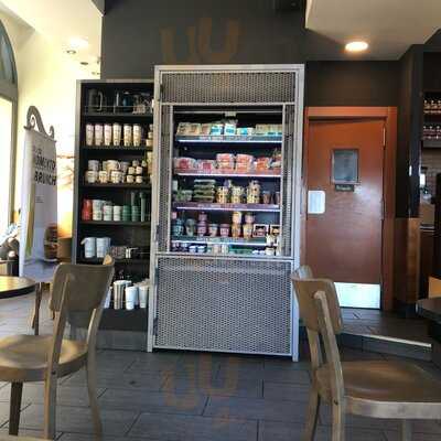 Starbucks Plaza Rio 2