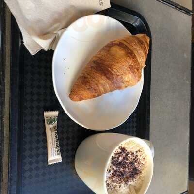 Starbucks Plaza Rio 2