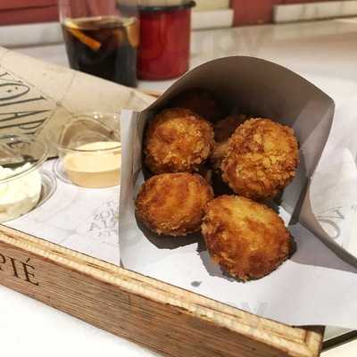 Taberna Del Volapié Diego De León