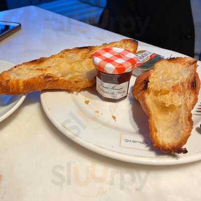 Crustó Bakery Padre Damián