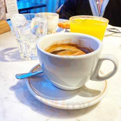 Crustó Bakery Padre Damián