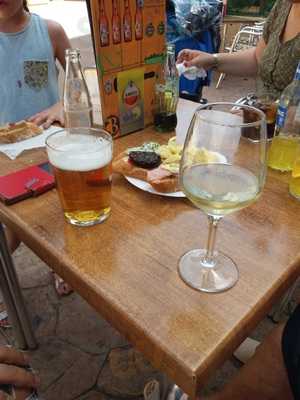 Bacchvs Tapas Y Vinos