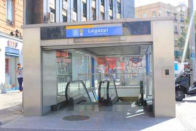 El Mirador De Legazpi - Photo 7