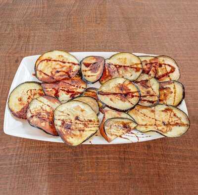 Típico De Madrid By Montanera Selecta