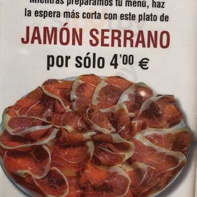 Museo Del Jamon Alcala - Photo 8
