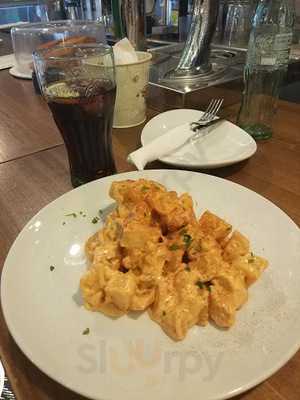 Cafe Y Tapas Goya 11