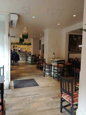 Taberna Del Volapié Paseo De La Florida