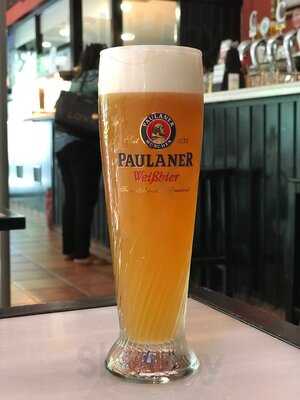 100 Montaditos General Perón Bernabéu