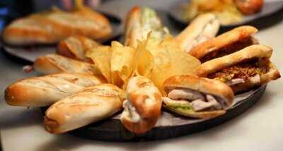 100 Montaditos General Perón Bernabéu