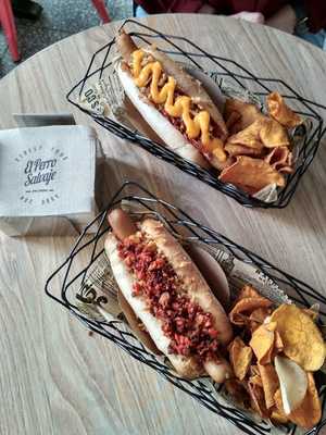 El Perro Salvaje- Espiritu Santo