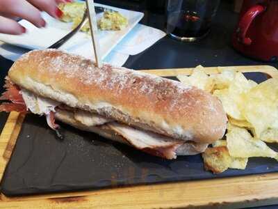 Taberna Del Volapie - Estadio Santiago Bernabéu