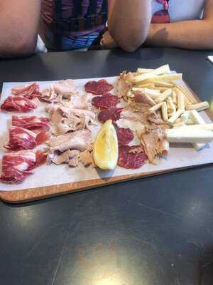 Taberna Del Volapie - Estadio Santiago Bernabéu