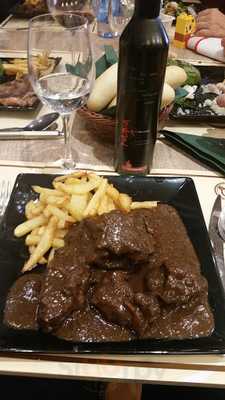 Paif, Café-gastrobar