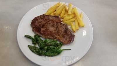 Paif, Café-gastrobar