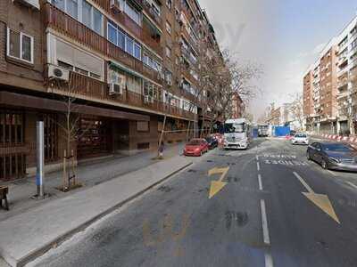 Paif, Café-gastrobar