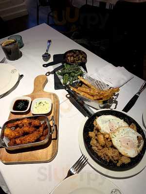 Casa Carmen Moda Shopping