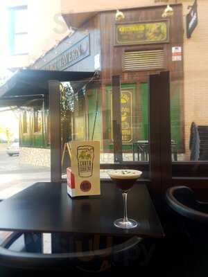 Lucky Loser Sport Tavern