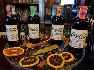 Lucky Loser Sport Tavern