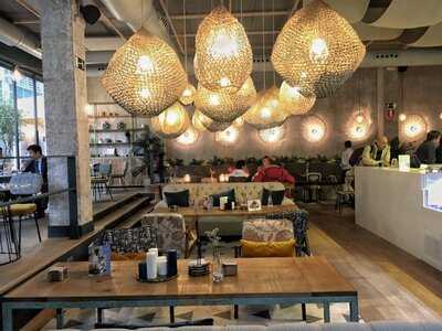 Toppings And Salads - Photo 7