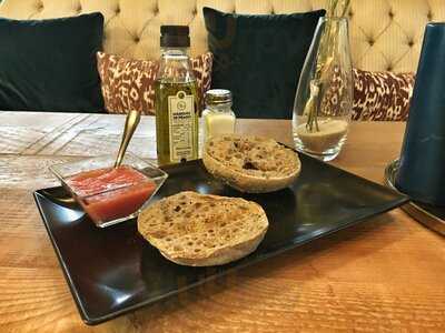 Toppings And Salads - Photo 8