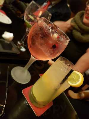 La Ruleta Food & Live Music