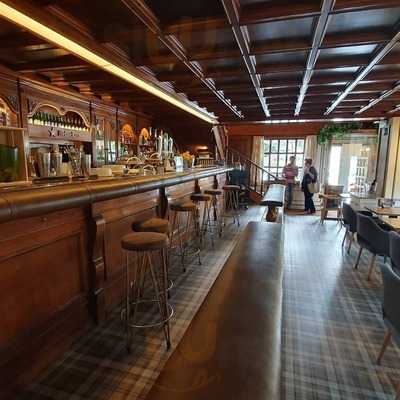 La Ruleta Food & Live Music