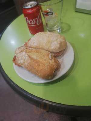 Cafeteria El Galope 3