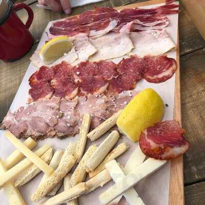 Taberna Del Volapié