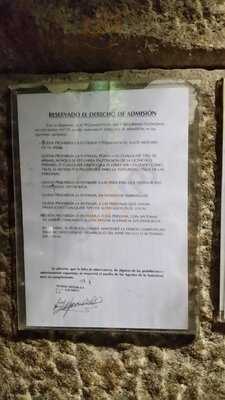 Bar Toulouse Lautrec