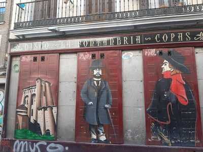 Bar Toulouse Lautrec