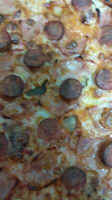 Pizzería Carlos Valdebernardo