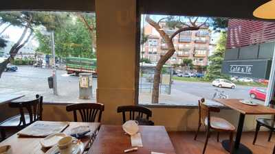 Cafe & Tapas