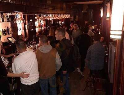 Estación Malasaña - Photo 7