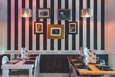 Manoteras Cines & Restaurantes