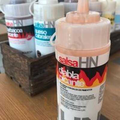 Hamburguesa Nostra Centro Comercial Río 2