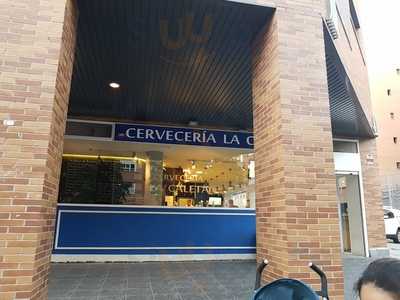 La Caleta Cervecería Freiduría