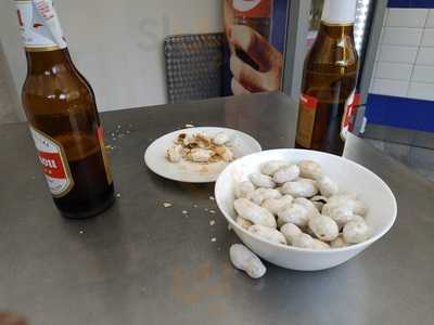 La Caleta Cervecería Freiduría