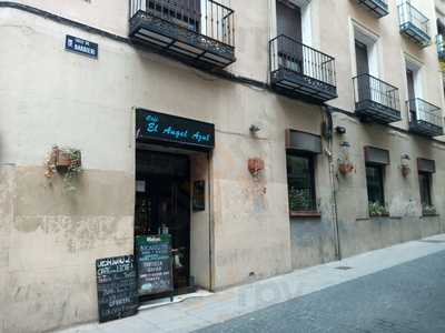 El Angel Azul