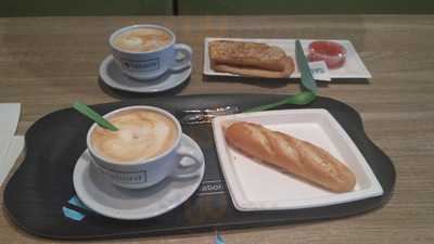 Faborit Castellana 81