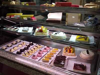 Pasteleria Confiteria La Genovesa