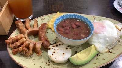 Patacones De Mi Tierra