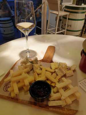 Taberna Del Volapié - Santiago Bernabéu