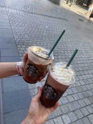 Starbucks Teatro Real