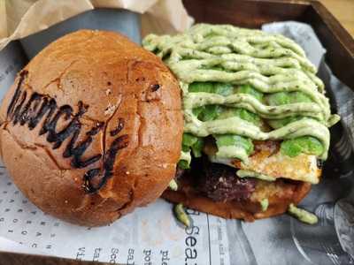 Juanchi's Burgers Las Tablas