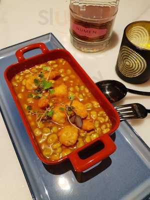 Restaurante 8 Cafe Resto