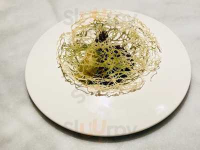 Restaurante 8 Cafe Resto