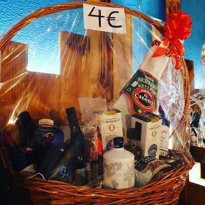 Los Chikis Cerveceria